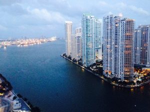 TAVELLING TIPS FOR MIAMI BEACHES