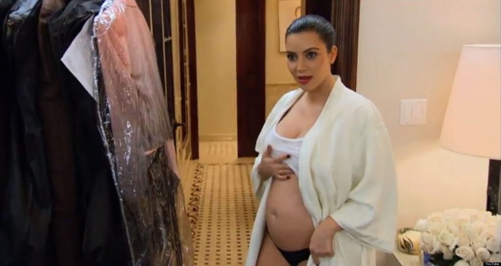 kim-kardashian-baby-bump7