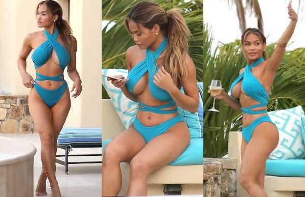 Daphne Joy Reveal Full Cleavage On Blue Bikini