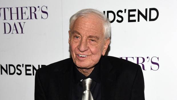 Famous Legendary Writer Director Garry Marshall Dies