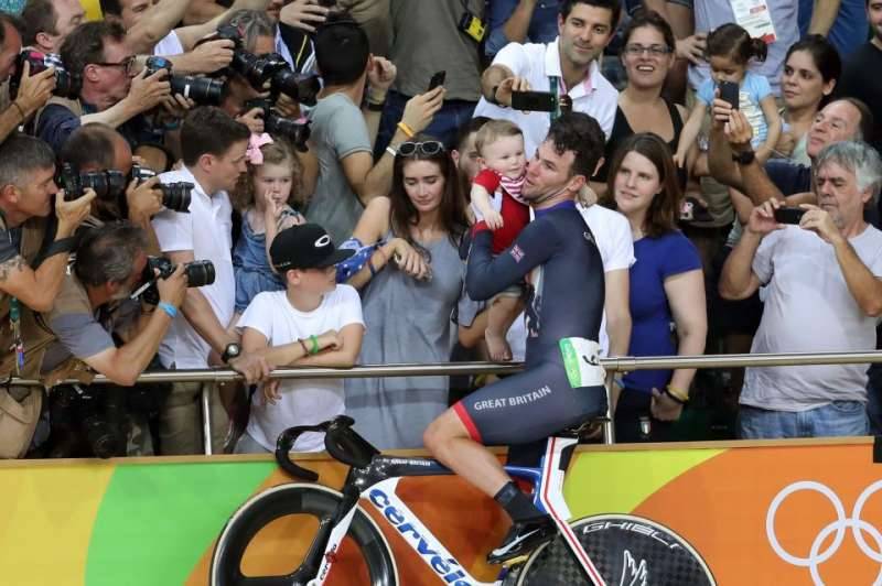 Mark Cavendish wins silver medal in men’s omnium