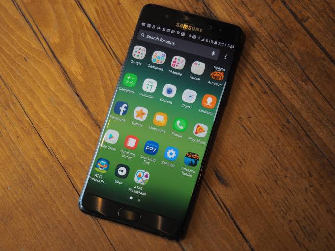 Samsungs Galaxy Note 7 poses noteworthy challenge to iPhone