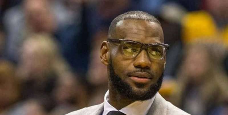 LeBron James donating $2.5M to Muhammad Ali exhibit at Smithsonian