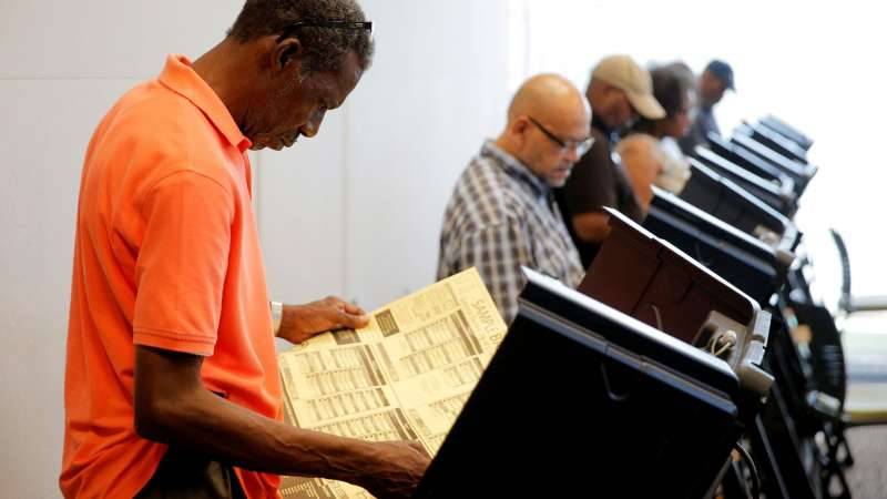 Low Turnout In Early Voting Reveals Clintons Limited Appeal Among Blacks