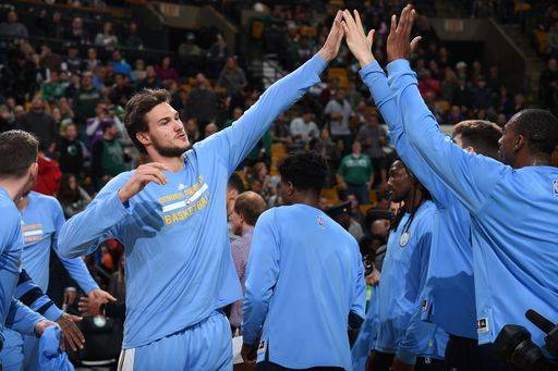 Murray Goes Off Late As Nuggets Beat Jazz 105 91