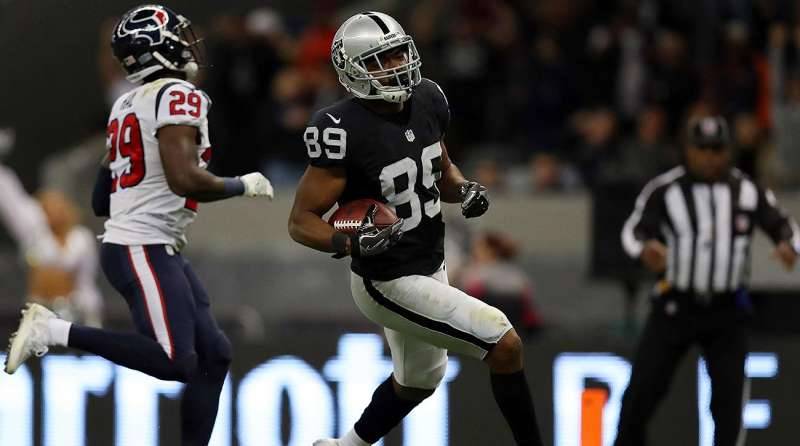 Raiders earn dramatic victory over Texans in a game with more officiating controversies