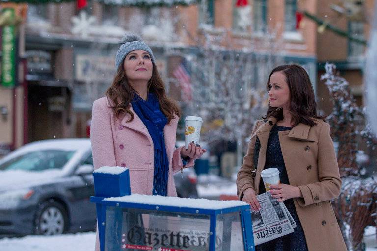 Review: ‘Gilmore Girls: A Year in the Life’ Revives a Snow Globe Town