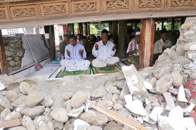 At Least 45000 Homeless After Aceh Quake in Indonesia