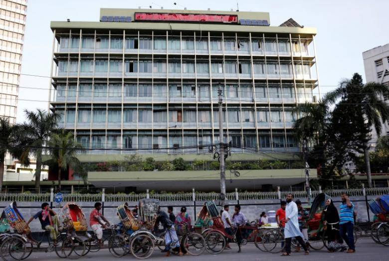 Bangladesh police detail suspicions of inside help in central bank heist