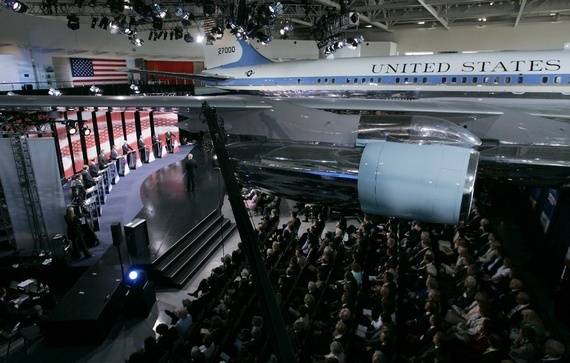 Just before Trump blasted Air Force One deal, Boeing pledged $1 million for inauguration