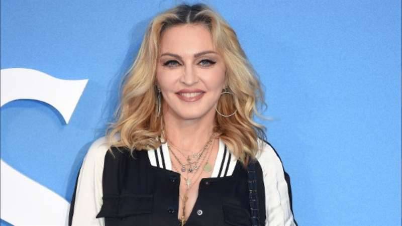 Madonna Shows Off Her Twerking Skills in Carpool Karaoke Teaser