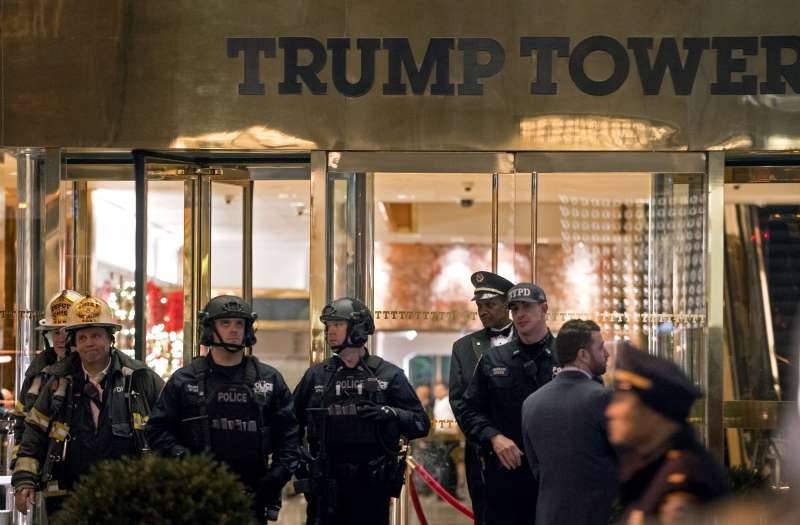 Police evacuate lobby of Trump Tower in New York over stray bag of toys