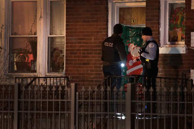 5 Killed, 41 Wounded in New Year’s Weekend Shootings Across Chicago