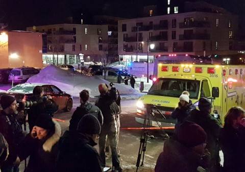 6 killed, 8 injured by gunmen who invaded at Quebec City mosque