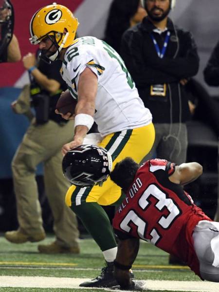 Did Falcons rattle Packers Aaron Rodgers