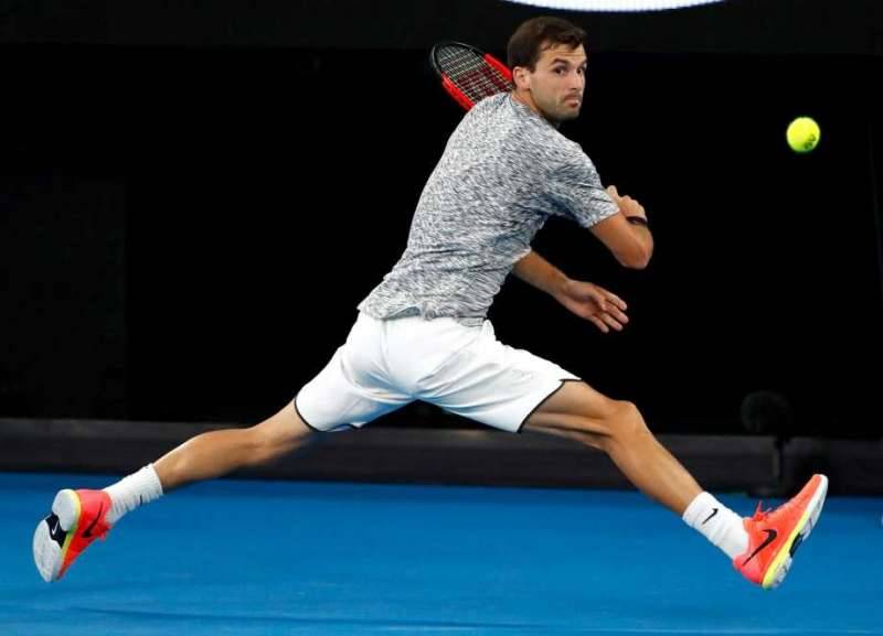 Dimitrov wins 2nd set, levels semi vs Nadal