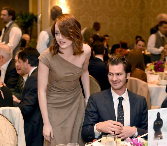 Emma Stone & Andrew Garfields AFI Awards Reunion Is Here to Save the Day