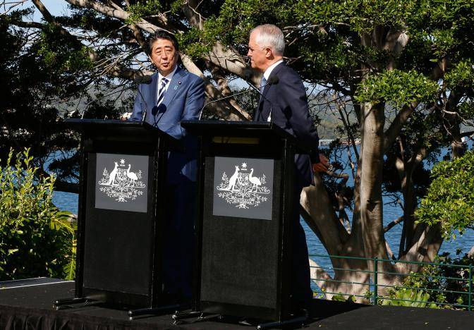 Japan and Australia agree to strengthen defense ties