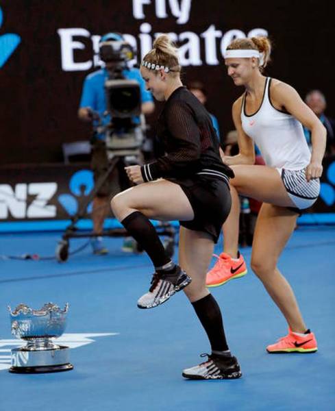 Mattek-Sands, Safarova win 2nd Aussie Open doubles title