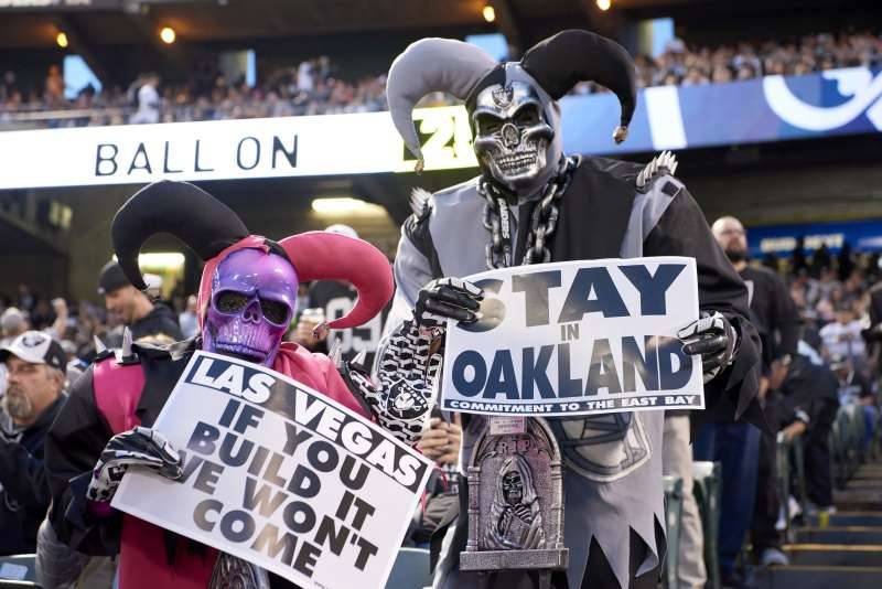 Raiders rebranding not under consideration with possible Las Vegas move