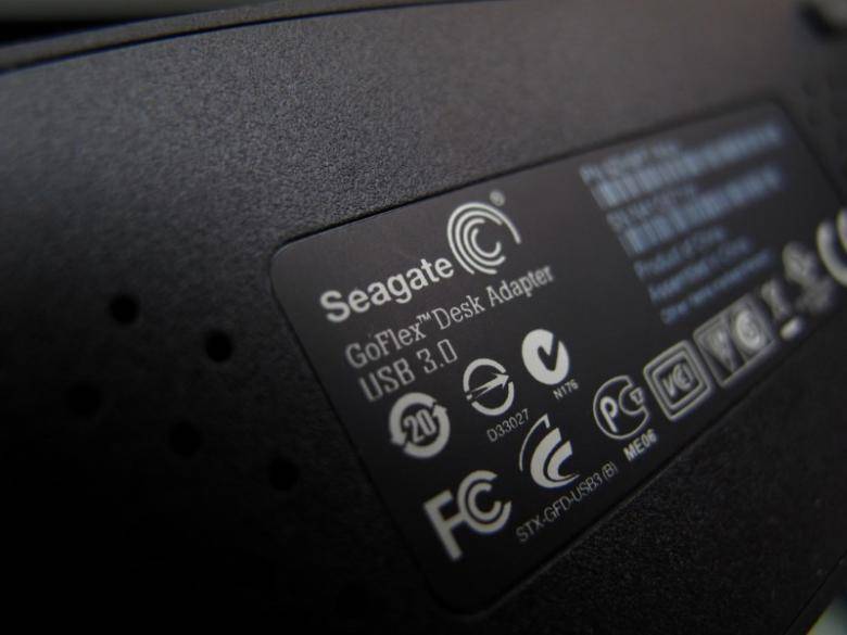 Seagate forecasts third-quarter revenue above estimates