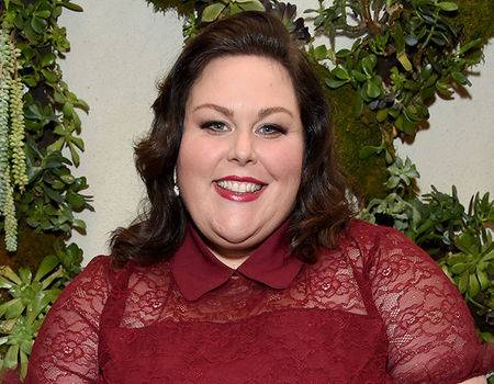 Watch Chrissy Metz Get Ready for the 2017 Golden Globe Awards and Dish on Her Dress