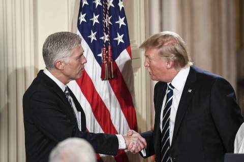 How Trump kept Gorsuch nomination a secret until the clock struck 8