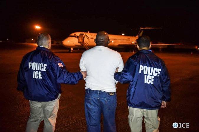 Immigration Agents Arrest 600 People Across U.S. In One Week