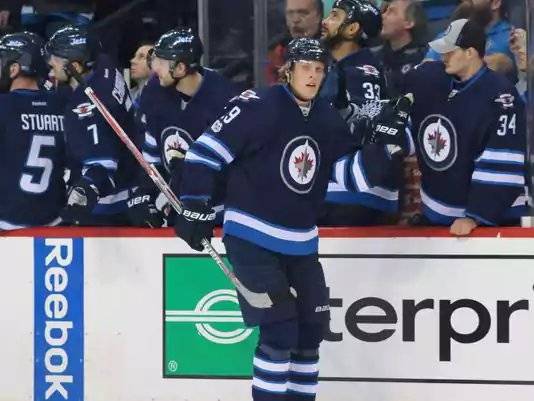 Rookie Patrik Laine gets third career hat trick as Jets down Stars