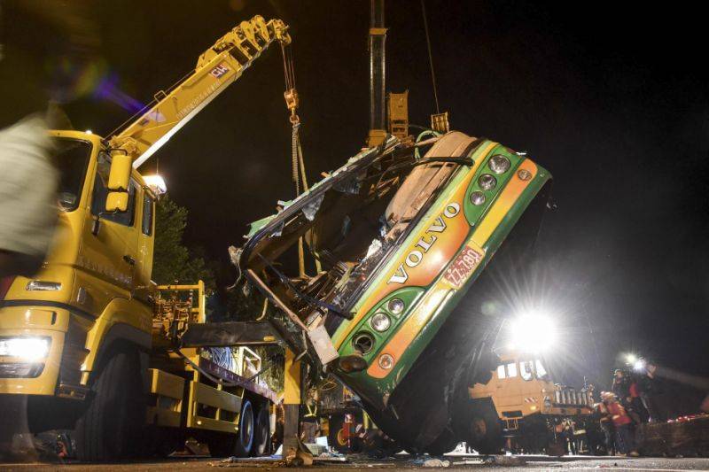 Speed a Possible Factor in Taiwan Bus Crash That Killed 32