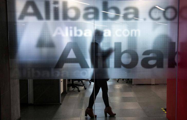 Alibaba seeks $5 billion loan amid tech financing rush