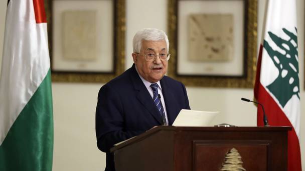 Donald Trump invites Palestinian leader Mahmoud Abbas to White House in first call since taking office