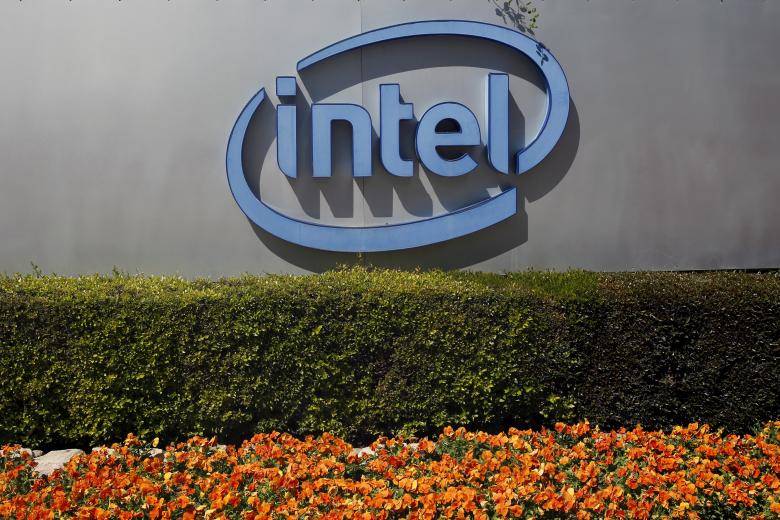 Intel bets on selling Mobileye data, with maps a first test