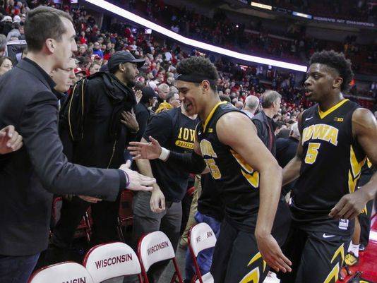 No. 21 Wisconsin Sloppy Down The Stretch As Iowa Pulls Off Stunner