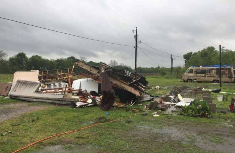 Louisiana on high alert after tornado kills 3-year-old girl, mother