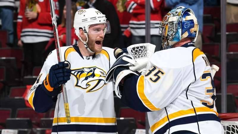 Rinne, Preds Shut Out Blackhawks to Take Game One