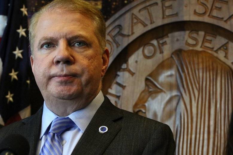 Seattle mayor accused in lawsuit of sexual abuse of teen in 1980s