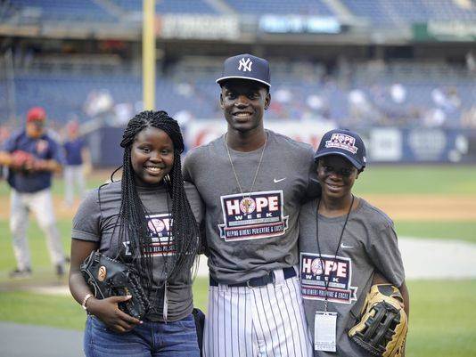 Cubs draft son of woman killed in 2015 church shooting