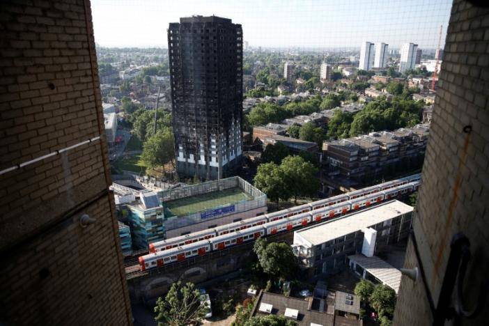 Death toll of 12 expected to rise in London apartment block fire