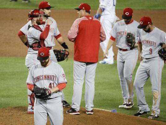 Hill, Maeda combine to five-hit Reds in Dodgers 7-2 win