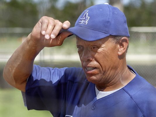 Maury Wills calls last game for North Dakota team