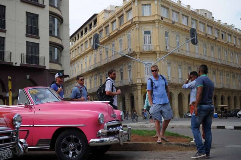 Trump to revise parts of Obama’s Cuba policy