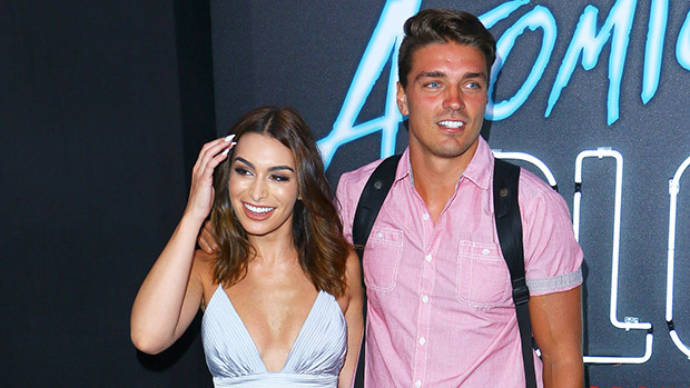 Ashley Iaconetti Hanging With‘ Bachelorette’s Dean Unglert At Premiere