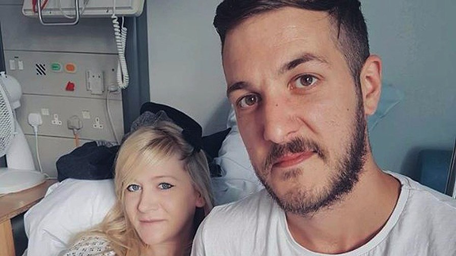 Charlie Gard: London judge sets deadline for moving terminally ill baby to hospice