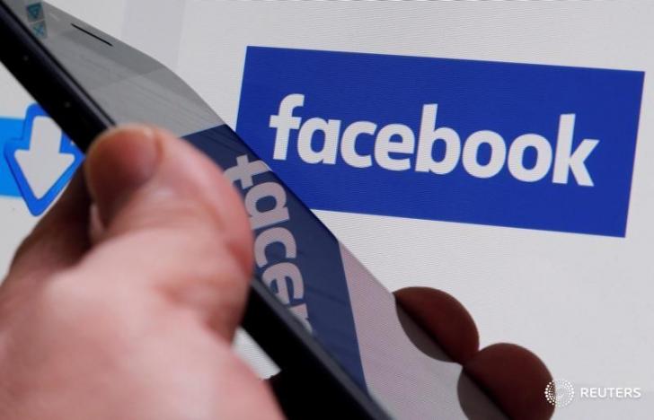 Facebook changes algorithm to curb tiny group of spammers