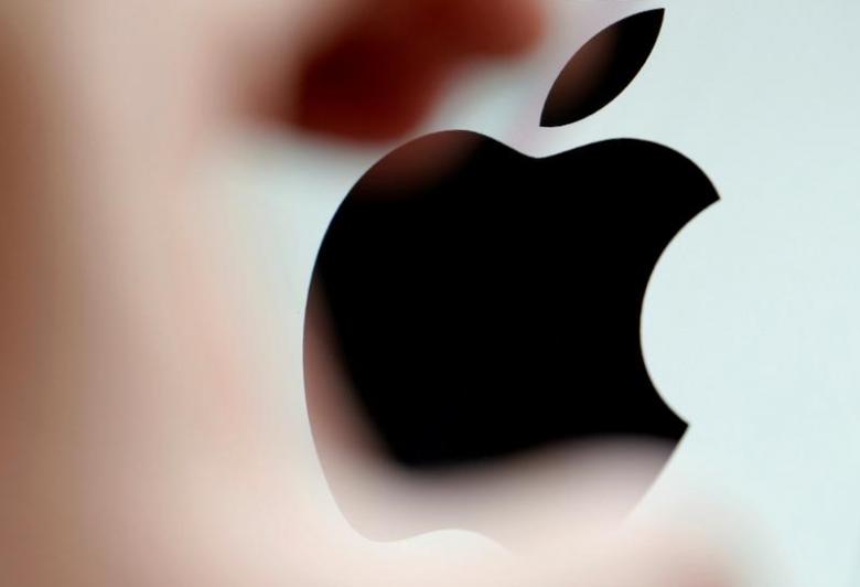 Glitch causes prices of Apple, Google, other stocks to appear offc