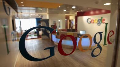 Google wants to be more like Facebook as it rolls out its own news feed