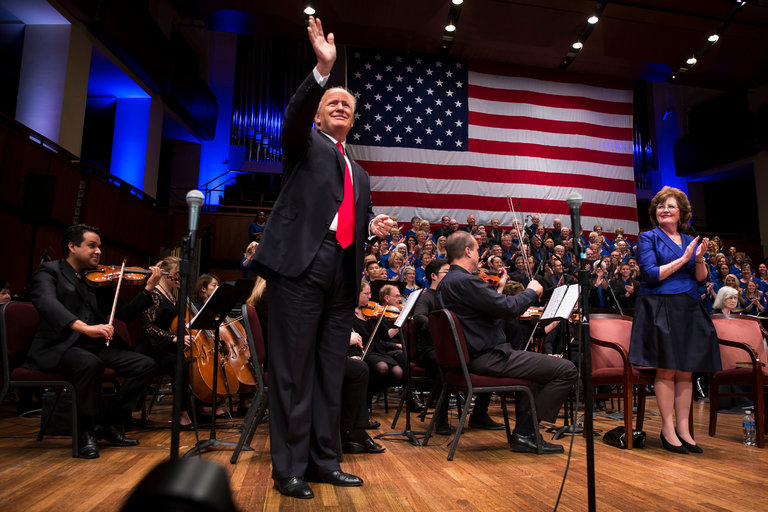 Im President And They Are Not Trump Attacks Media At Faith Rally