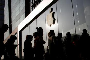 Apple doubles down on China as rivals pull ahead