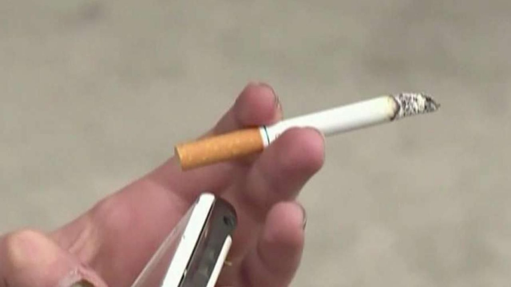 FDA takes on nicotine to try curbing smoking